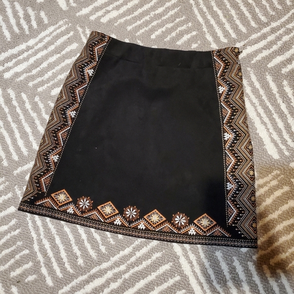 Suede style skirt with pockets - Picture 1 of 5